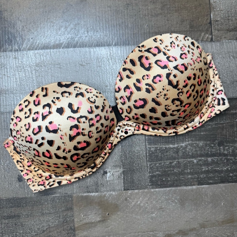 Victoria's Secret Leopard Print Very Sexy Strapless Bra 36C